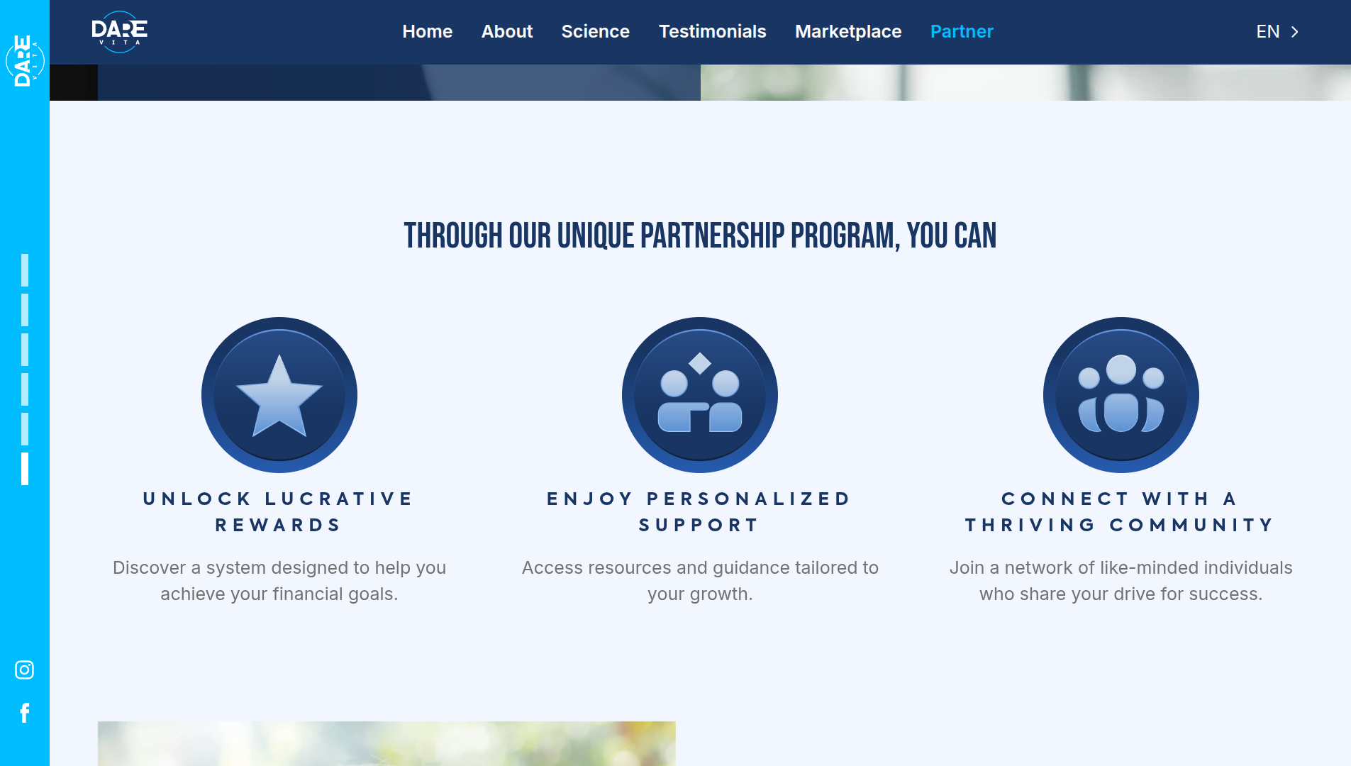 Screenshot of the Darevita landing page in desktop view.